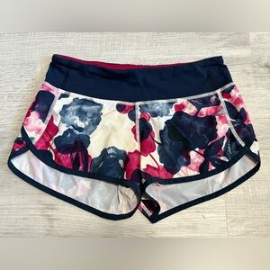 🔥 Lululemon Speed Shorts in the "Inky Floral Ghost Inkwell Bumble Berry